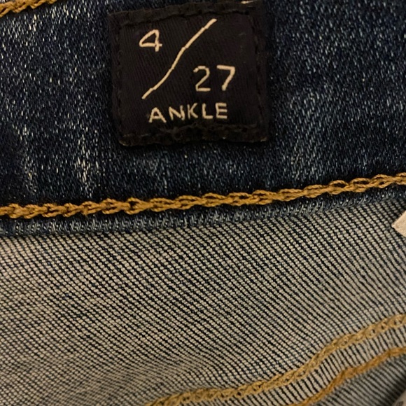 lucky brand petite skinny blue jean with distressed hem - Picture 4 of 4